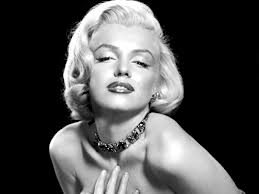On n'épargnera jamais Marilyn Monroe, le symbole de la sensualité féminine!