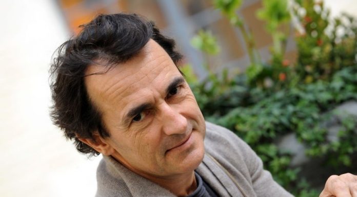 Dupontel délogé d’un hôtel particulier à Paris Dupontel délogé d'un hôtel particulier à Paris