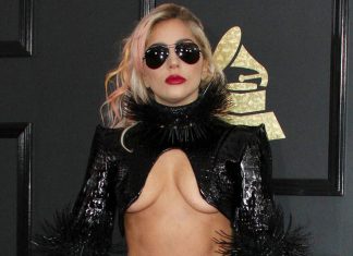 Lady Gaga: tournée européenne reportée Lady Gaga: tournée européenne reportée