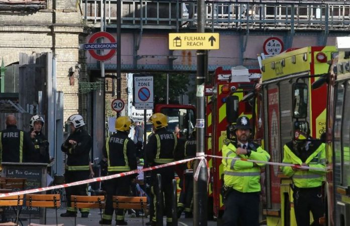 Londres: Explosion dans le métro fait au moins 22 blessés