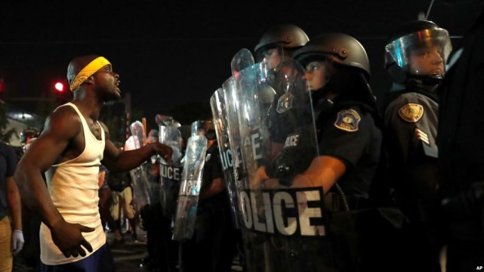 Violences à Saint-Louis après l'acquittement d'un policier
