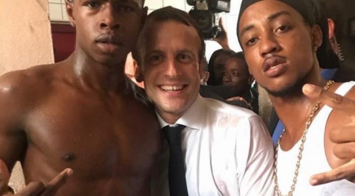 Macron antilles polémique : une photo fait le buzz (Voir) Macron antilles polémique : une photo fait le buzz (Voir)