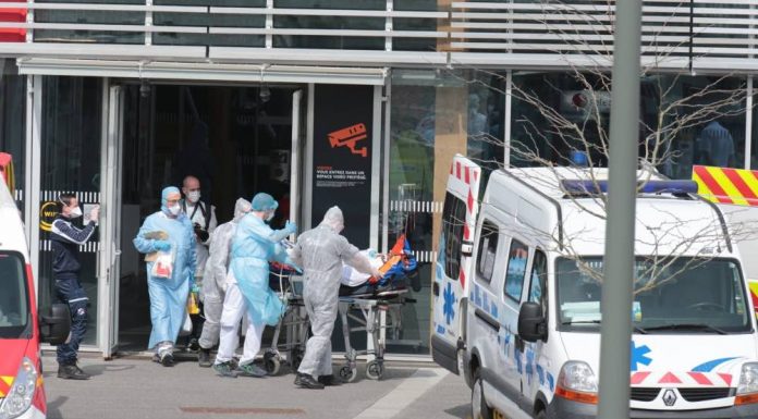 Actualités Coronavirus : 139 morts supplémentaires en Île-de-France en une journée Actualités Coronavirus : 139 morts supplémentaires en Île-de-France en une journée