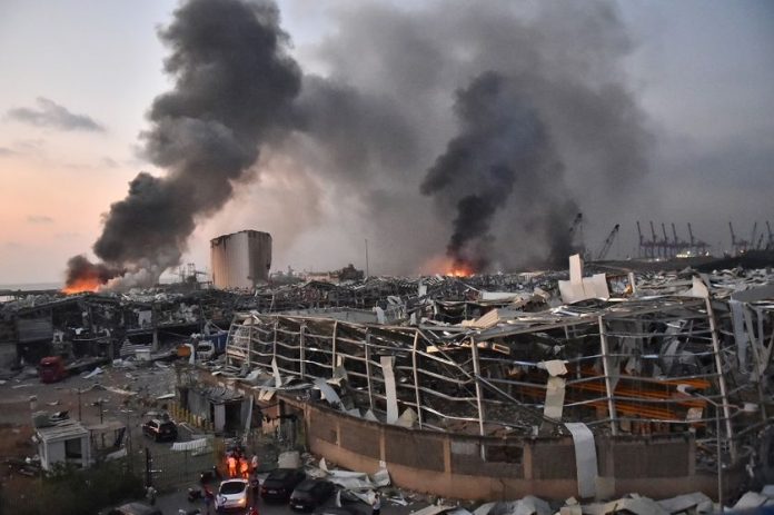 Beyrouth : trois hôpitaux détruits en une seconde (détail)