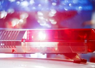 Coronavirus: Plus de 135 000 $ d’amendes pour un rassemblement illégal à Sainte-Béatrix Coronavirus: Plus de 135 000 $ d'amendes pour un rassemblement illégal à Sainte-Béatrix