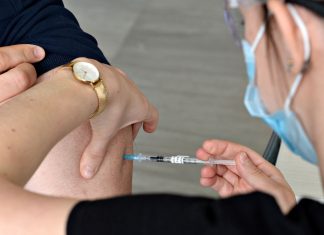 Clic Santé Covid Vaccin : Modifier le rendez-vous de la deuxième dose Coronavirus : 663 nouveaux cas et quatre décès supplémentaires au Québec
