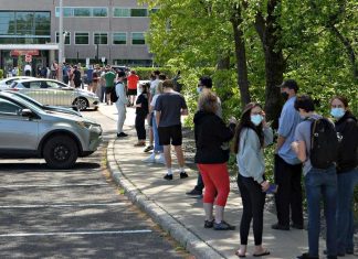 Clic Santé : les coupons sans-rendez-vous se sont envolés en une heure Clic Santé : les coupons sans-rendez-vous se sont envolés en une heure