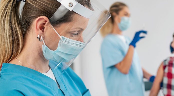 Clic Santé : Québec accélère les rendez-vous pour la 2e dose du vaccin Clic Santé : Québec accélère les rendez-vous pour la 2e dose du vaccin