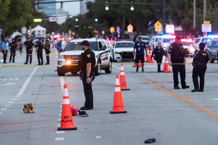 Floride : Un véhicule percute des spectateurs pendant le défilé de la fierté