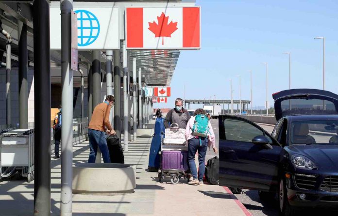 Canada: Les règles pour les voyageurs étrangers assouplies