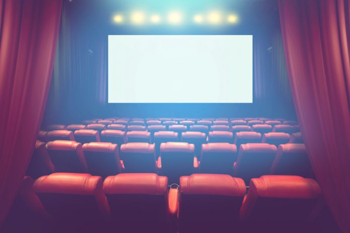 Québec : La fréquentation des cinémas en baisse de 77 %