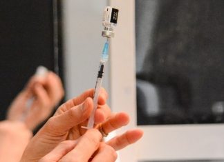 Clic santé : Une dose de rappel offerte aux 70 ans et plus, les rendez-vous dès le 16 novembre Clic santé : Une dose de rappel offerte aux 70 ans et plus, les rendez-vous dès le 16 novembre