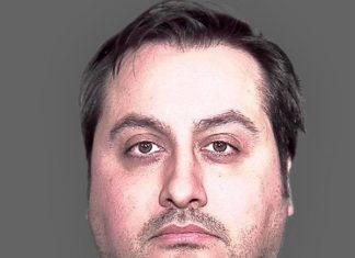 Fraudes immobilières totalisant 1,2 M$ Le SPVM cherche à localiser Richard Kelby Gomez Fraudes immobilières totalisant 1,2 M$ Le SPVM cherche à localiser Richard Kelby Gomez