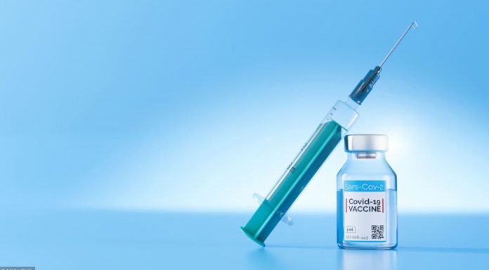 Clic Santé : Rendez-vous pour la 3e dose des 65 ans et plus maintenant disponible Clic Santé : Rendez-vous pour la 3e dose des 65 ans et plus maintenant disponible