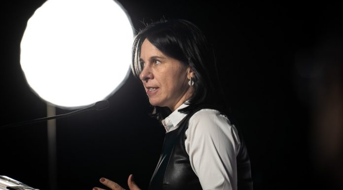 COVID-19 : La mairesse de Montréal décrète l’état d’urgence COVID-19 : La mairesse de Montréal décrète l'état d'urgence