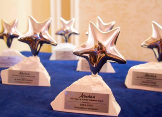Les prix Stars of Alberta rendent hommage aux bénévoles Les prix Stars of Alberta rendent hommage aux bénévoles