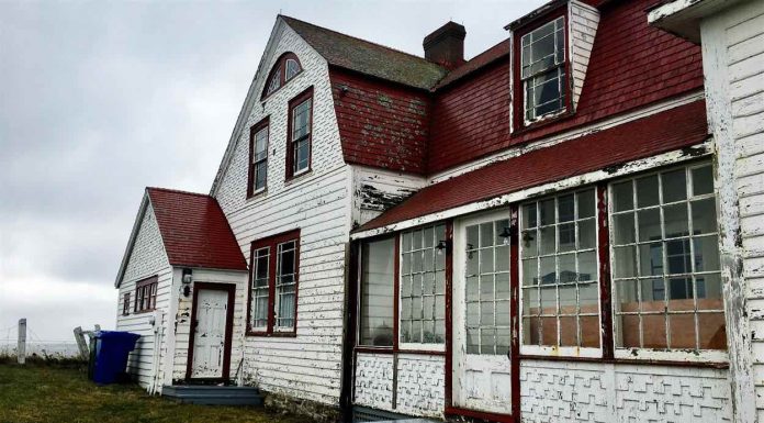 Québec : Des travaux pour la sauvegarde de la villa Frederick-James à Percé Québec : Des travaux pour la sauvegarde de la villa Frederick-James à Percé