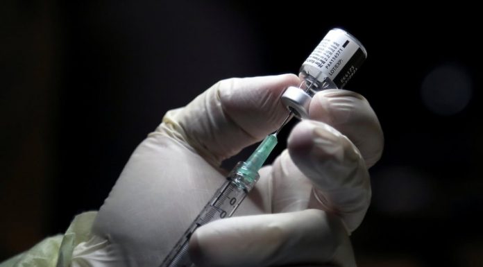 Coronavirus : Le vaccin de Medicago comme plan B au Québec, fin mai Coronavirus : Le vaccin de Medicago comme plan B au Québec, fin mai