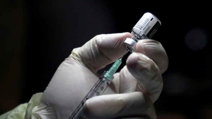 Coronavirus : Le vaccin de Medicago comme plan B au Québec, fin mai