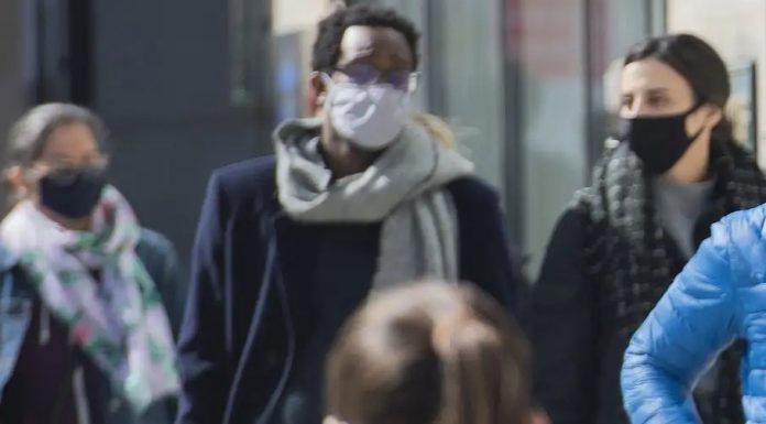 Fin du port du masque: nouveaux ajustements aux mesures sanitaires Fin du port du masque: nouveaux ajustements aux mesures sanitaires