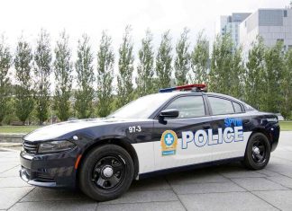 Incendies de dépanneuses : Un suspect accusé d’incendie criminel Incendies de dépanneuses : Un suspect accusé d'incendie criminel