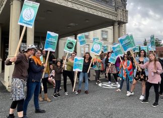 Entente de principe entre Québec et les sages-femmes (RSFQ) Entente de principe entre Québec et les sages-femmes (RSFQ)