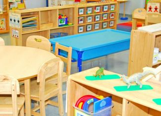 Aider les éducateurs de la petite enfance à soutenir les enfants Aider les éducateurs de la petite enfance à soutenir les enfants