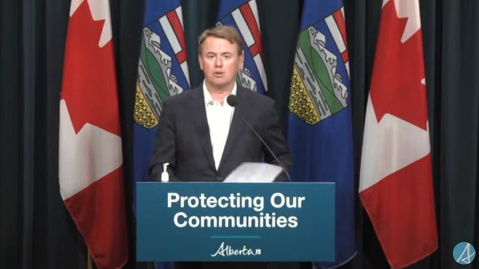 Alberta : Un plan pour augmenter le nombre de policiers