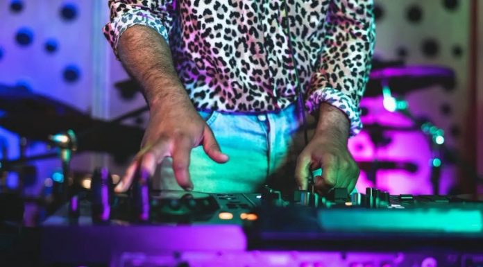 Fuego Fuego, le premier et plus grand festival de musique latine au Québec Fuego Fuego, le premier et plus grand festival de musique latine au Québec