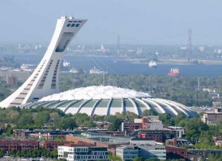 Québec : La tour du stade olympique au maximum de sa capacité pour la première fois Québec : La tour du stade olympique au maximum de sa capacité pour la première fois
