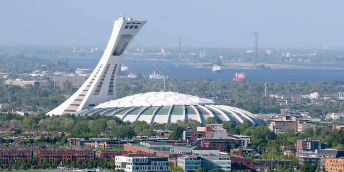 Québec : La tour du stade olympique au maximum de sa capacité pour la première fois