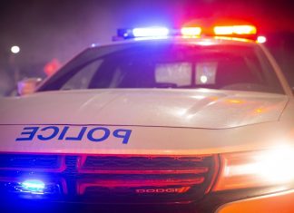 Montréal : Six trafiquants menottés, six armes à feu saisies Montréal : Six trafiquants menottés, six armes à feu saisies