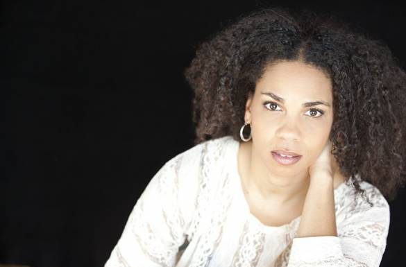 Mélanie Demers remporte le Prix du CALQ Mélanie Demers remporte le Prix du CALQ