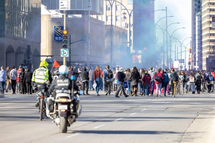 Printemps érable: Montréal versera trois millions à des manifestants dont les droits ont été bafoués