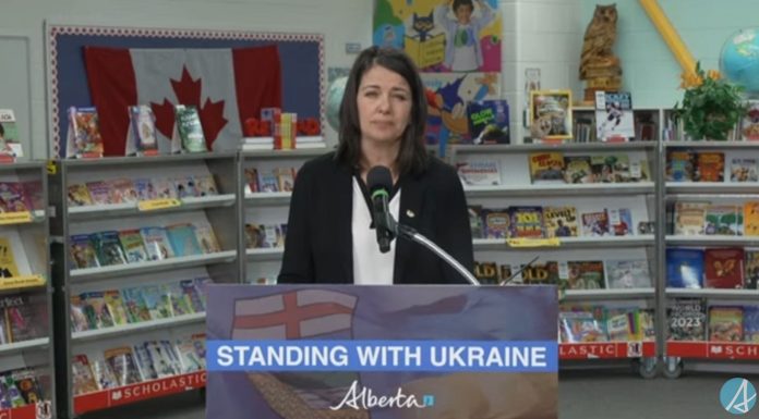 Soutenir les élèves ukrainiens dans les écoles Soutenir les élèves ukrainiens dans les écoles