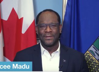 Soutenir le développement des compétences par le biais de micro-crédits Soutenir le développement des compétences par le biais de micro-crédits