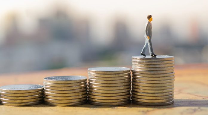 La hausse du salaire minimum au Québec entrera en vigueur le 1er mai La hausse du salaire minimum au Québec entrera en vigueur le 1er mai