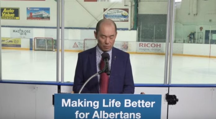 Bâtir des communautés plus fortes en Alberta Bâtir des communautés plus fortes en Alberta