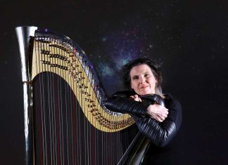 Caroline Lizotte Couronnée Meilleure Compositrice de l’Année Caroline Lizotte Couronnée Meilleure Compositrice de l'Année