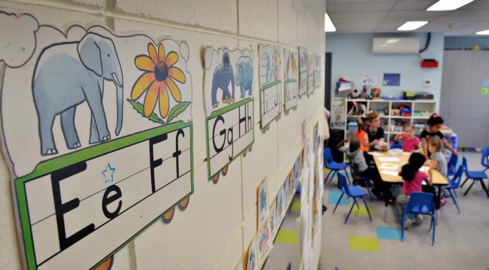 L’ouverture de nouvelles classes de maternelle pour les 4 ans ralentit sous le gouvernement actuel L'ouverture de nouvelles classes de maternelle pour les 4 ans ralentit sous le gouvernement actuel