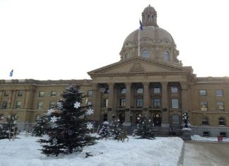 Un million d’Albertains recevront des prestations pour contrer l’inflation Un million d’Albertains recevront des prestations pour contrer l’inflation