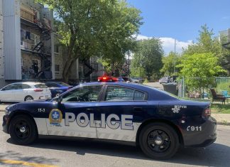 Deux suspects en détention suite à la blessure par balle d’un piéton à Saint-Laurent Deux suspects en détention suite à la blessure par balle d'un piéton à Saint-Laurent