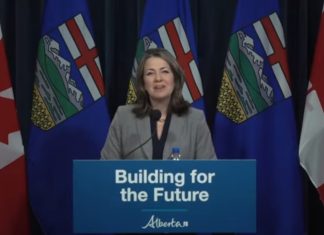 Améliorer le programme d’immigration Avantage Alberta Améliorer le programme d'immigration Avantage Alberta