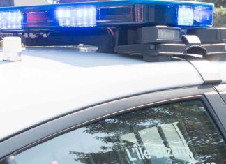 Arrestation d’un suspect après qu’un élève soit visé par une arme à feu à Anjou Arrestation d'un suspect après qu'un élève soit visé par une arme à feu à Anjou