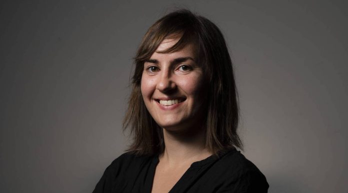 Garde à vue d’Ariane Lavrilleux : Un comité de soutien se rassemble devant l’Evêché de Marseille Garde à vue d'Ariane Lavrilleux : Un comité de soutien se rassemble devant l'Evêché de Marseille