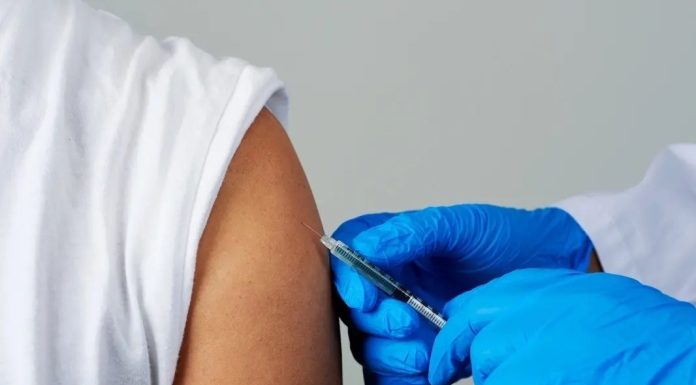 Walgreens, CVS: Streamlined Scheduling for Updated COVID Vaccine Administration Walgreens, CVS: Streamlined Scheduling for Updated COVID Vaccine Administration