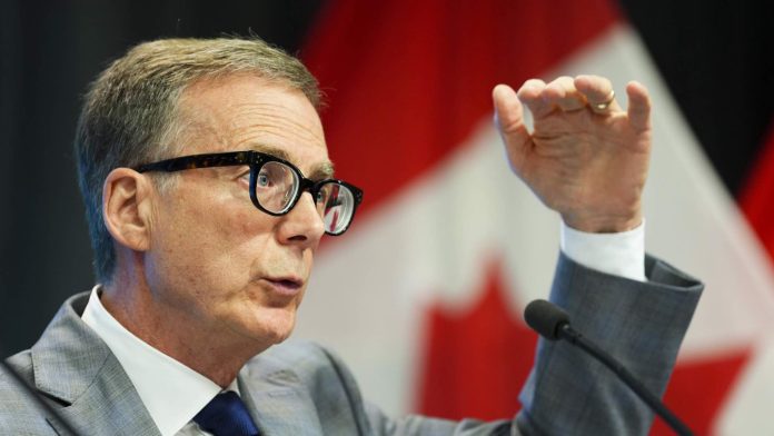 Le Gouverneur de la Banque du Canada réagit aux Premiers Ministres sur le Taux Directeur
