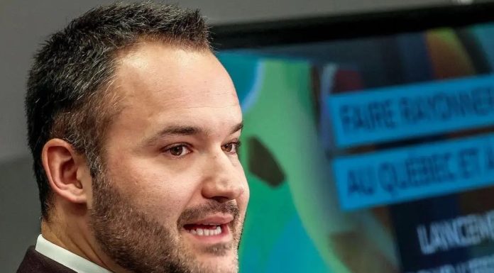 Le Numérique en Plein Essor : Québec S’Engage avec 35 Millions de Financement Le Numérique en Plein Essor : Québec S'Engage avec 35 Millions de Financement