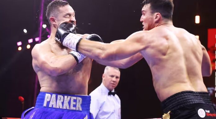 Après sa défaite, Simon Kean, le boxeur québécois, envisage la retraite Après sa défaite, Simon Kean, le boxeur québécois, envisage la retraite