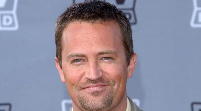 Décès de Matthew Perry : Les détails des analyses toxicologiques dévoilés, des questions subsistent Décès de Matthew Perry : Les détails des analyses toxicologiques dévoilés, des questions subsistent